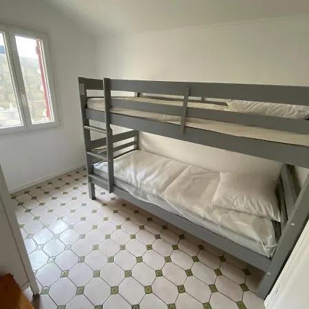 Le Petit Courrier Апартаменты Мимизан-Плаж