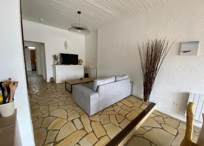 Le Petit Courrier Daire